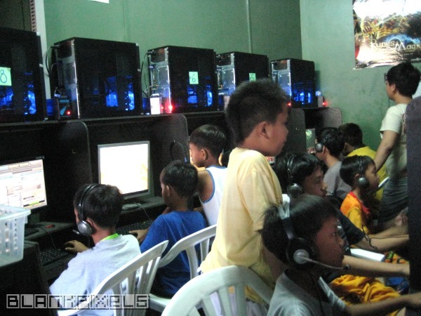 Should You Open an Internet Cafe?